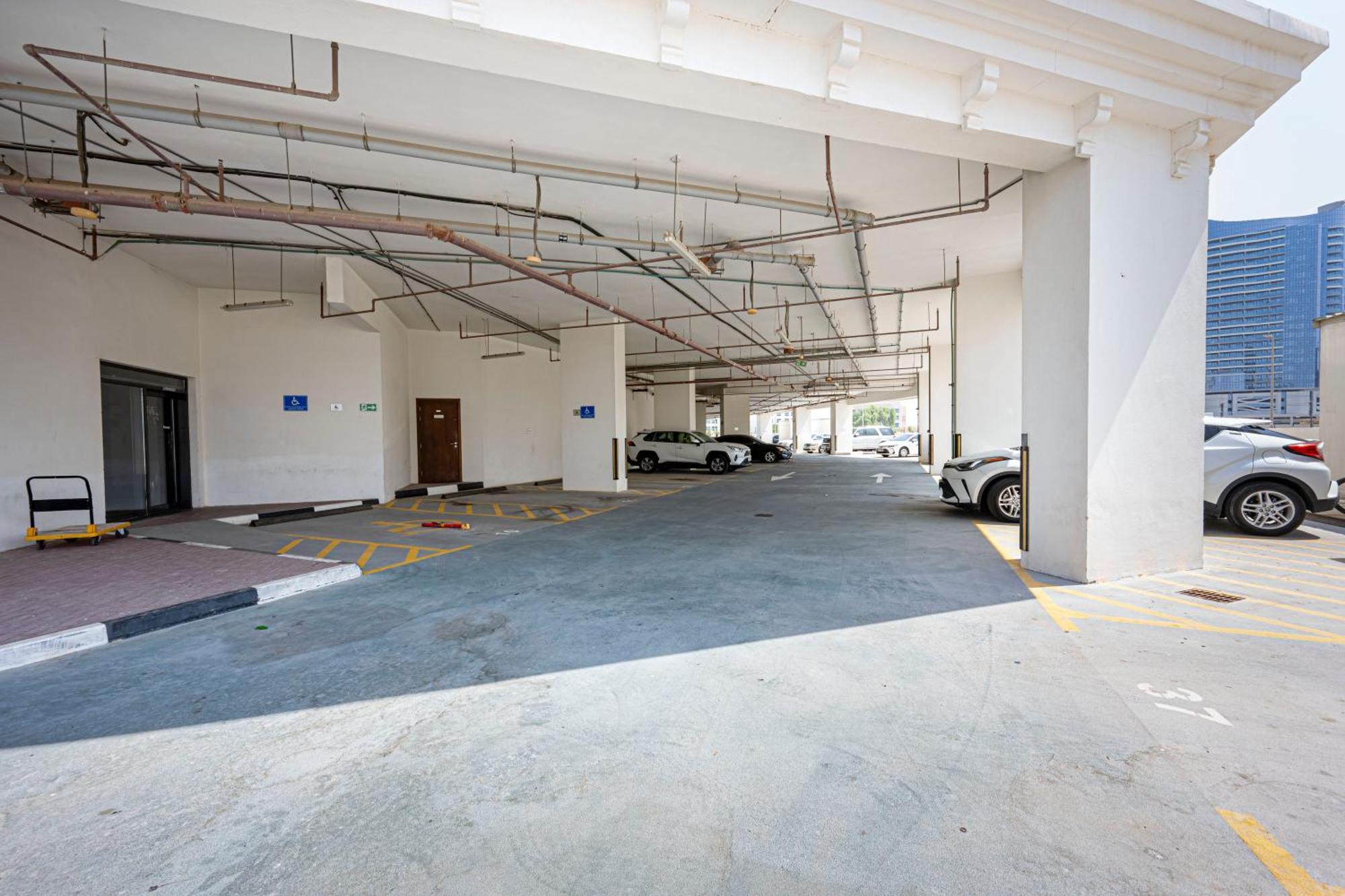 Prime Location Studio In Dubailand Exterior foto