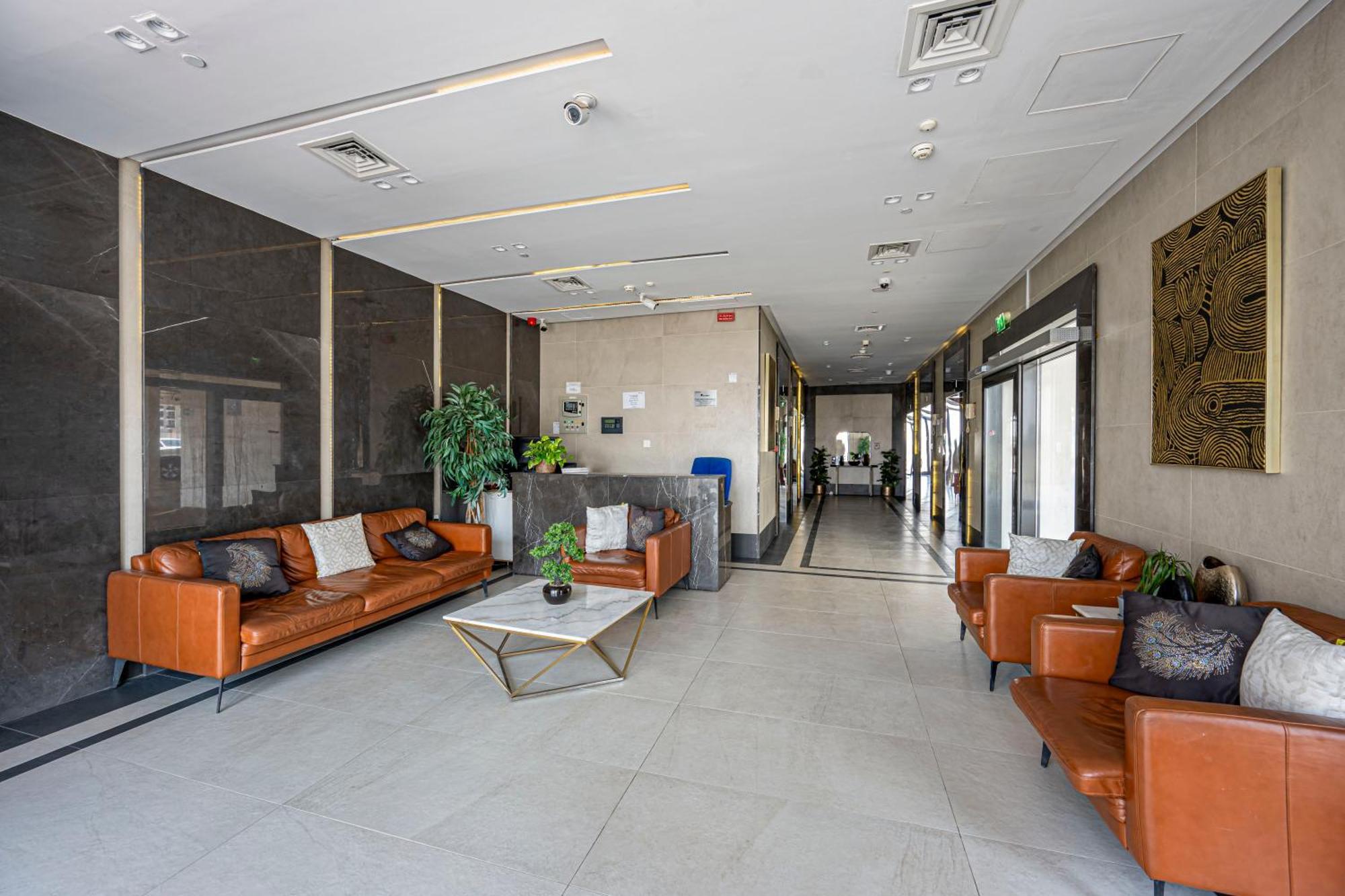 Prime Location Studio In Dubailand Exterior foto